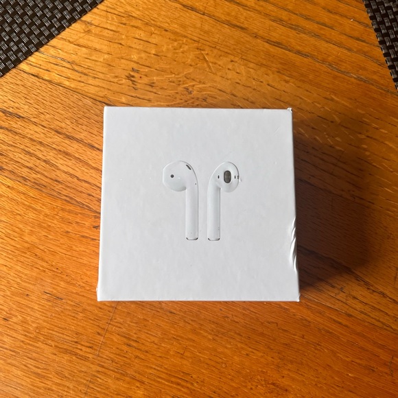 Apple AirPods (gen 2)